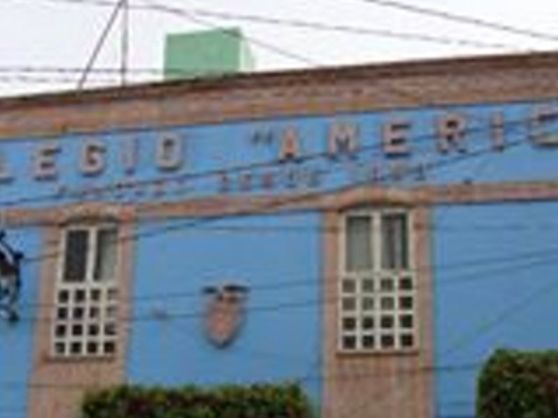 301562_271402202879740_115073252_n