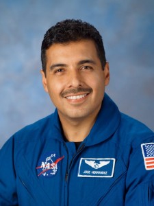 Jose_Hernandez_astronaut