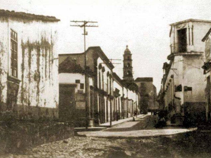 CALLE MORELOS
