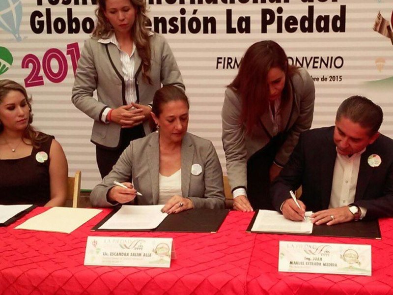 12107064_510803302418552_8152746463318884471_n