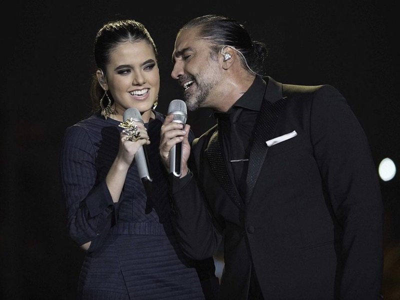 12742135_749158338561748_1269444949789265051_n