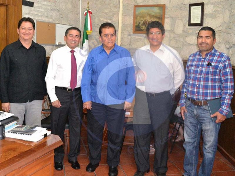 13087835_789065127904402_1932851816130065754_n