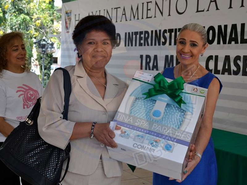 13164465_791988644278717_6726128626834235349_n