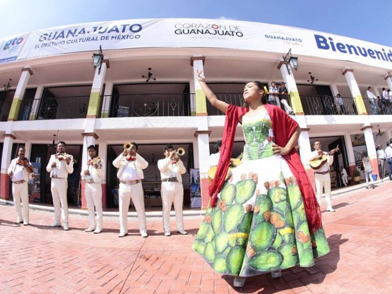 13925006_836077363203178_569667236792965767_n