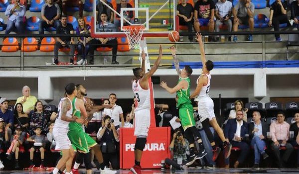 ASTROS DE JALISCO VENCE A LOS AGUACTEROS DE MICHOACÁN EN SU DEBUT EN LA LIGA  NACIONAL DE BALONCESTO PROFESIONAL  LNBP